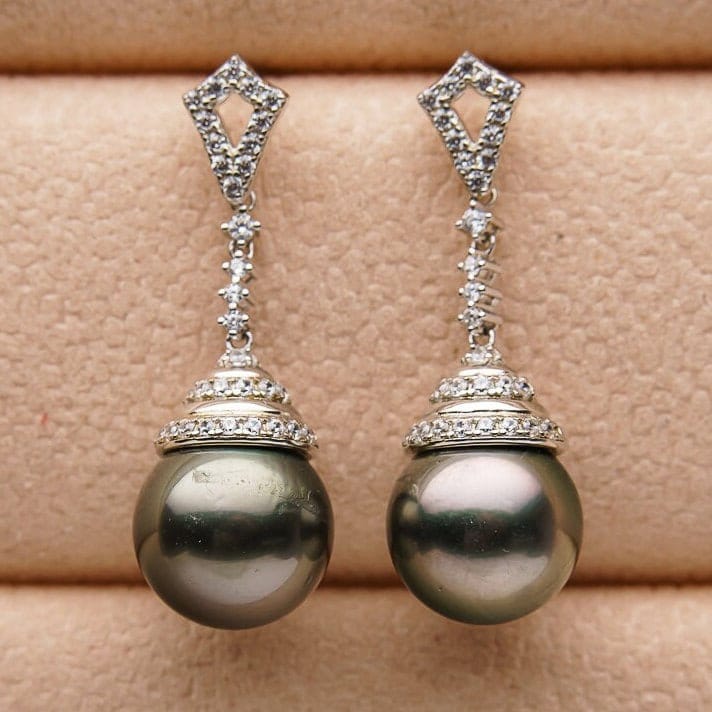 Elegant 10mm tahitian pearl stud earrings genuine cultured pearls