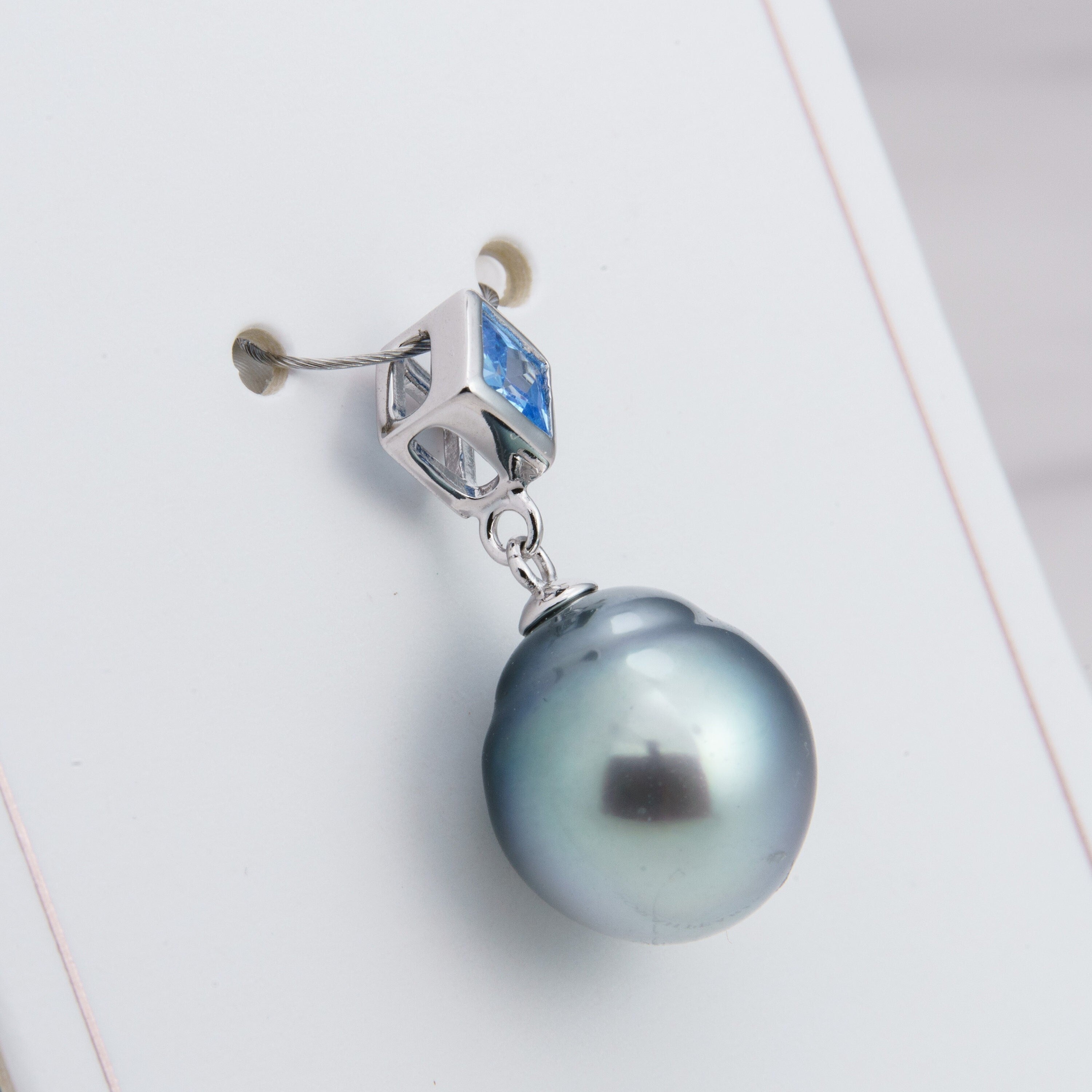 11mm tahitian pearl pendant, 925 sterling silver, rhodium finish, cubic zirconia