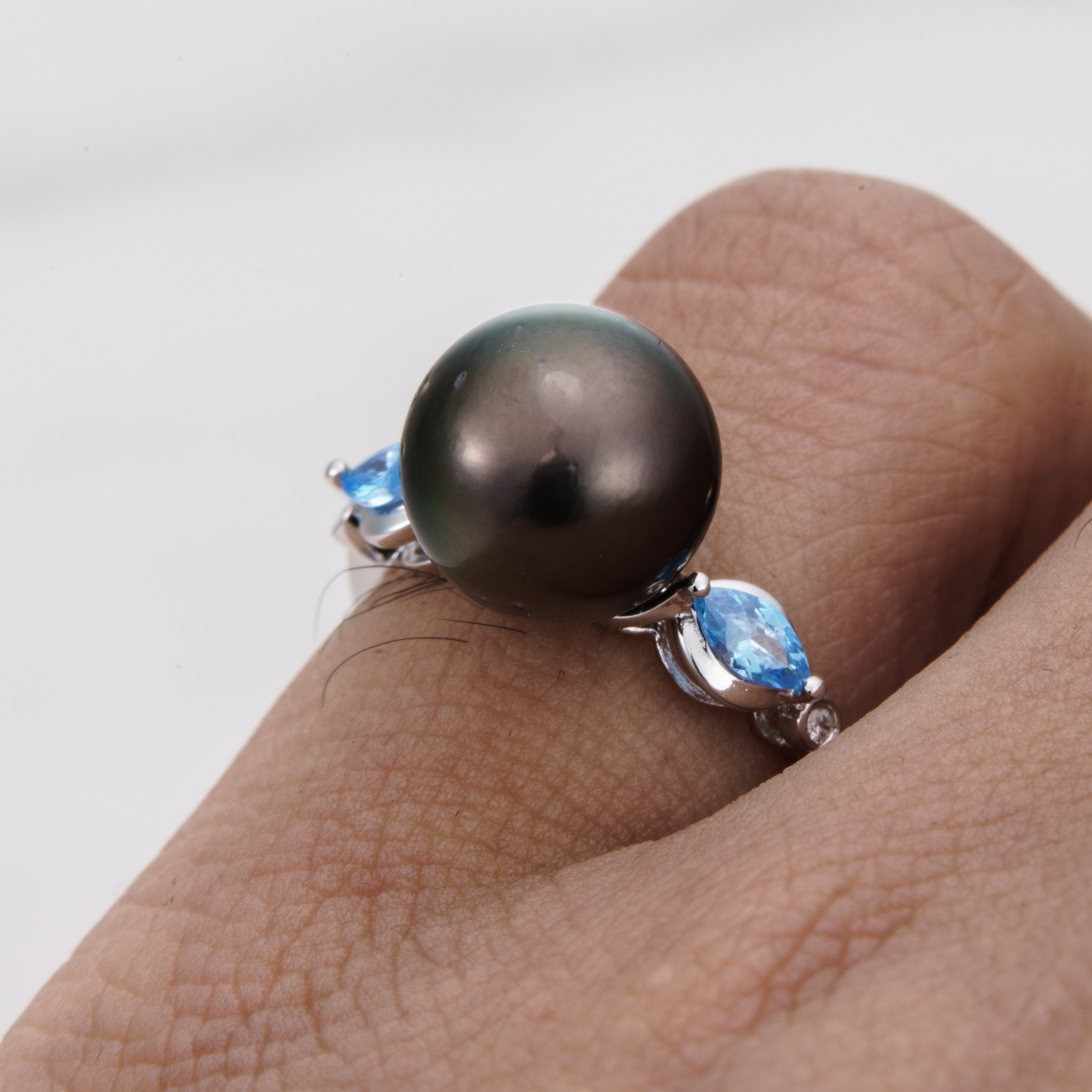 10mm tahitian pearl ring, size 5.5 us, 925 sterling silver with cubic zirconia