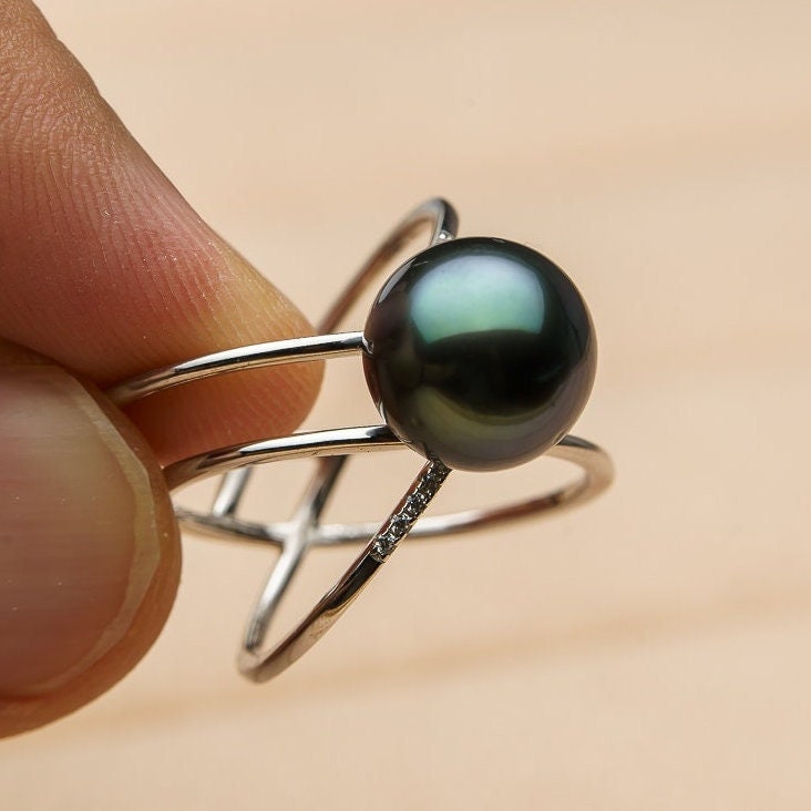 Tahitian pearl ring, 925 sterling silver with cubic zirconia