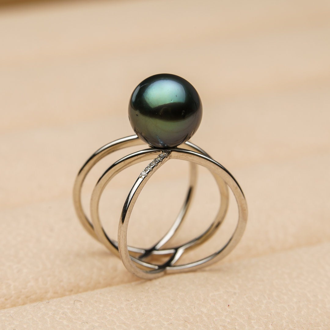 Tahitian pearl ring, 925 sterling silver with cubic zirconia