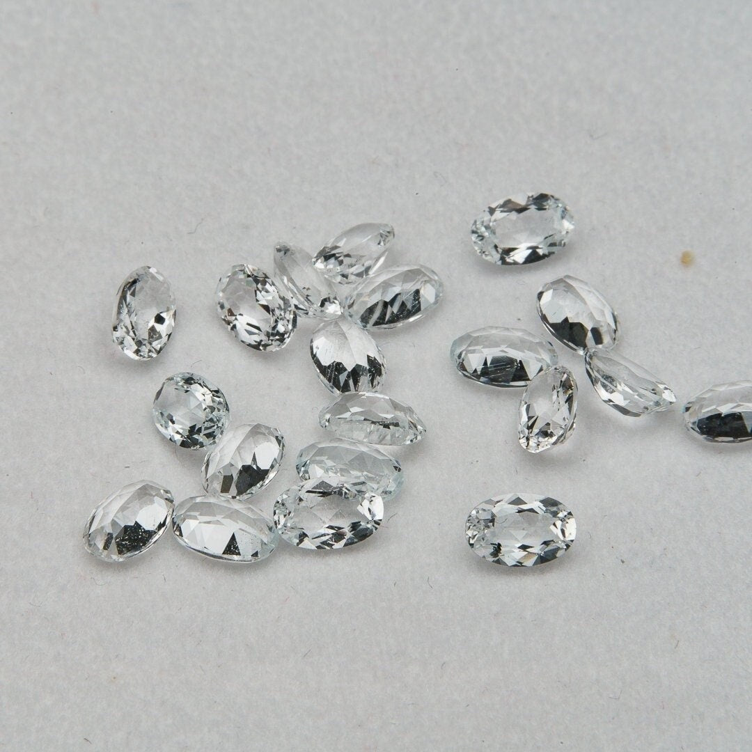 White topaz faceted cushion cut 10.38 carat 20pcs 4x6mm loose gemstone