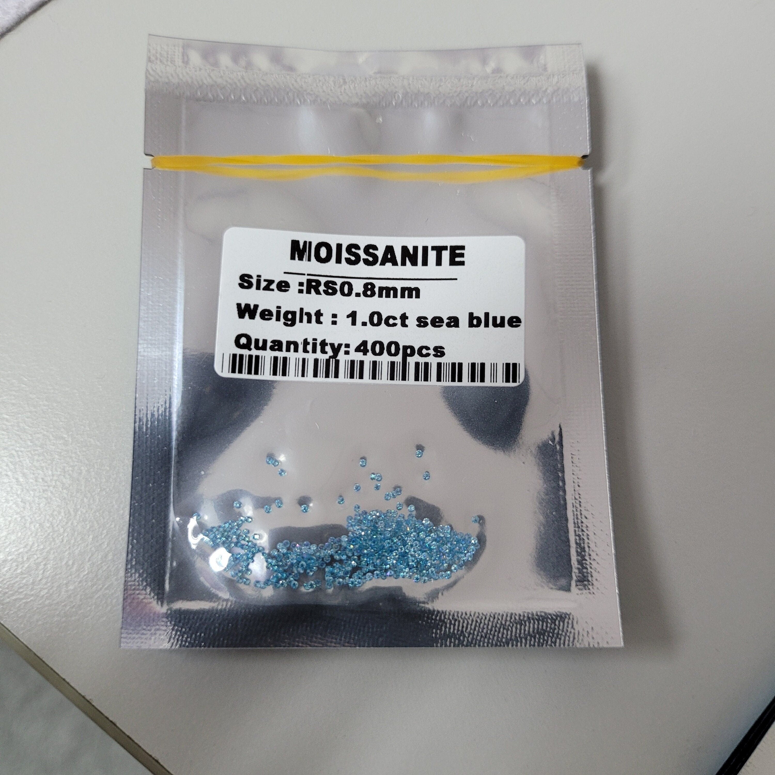 moissanite sea blue 0.8-2mm round brilliant cut colored moissanite