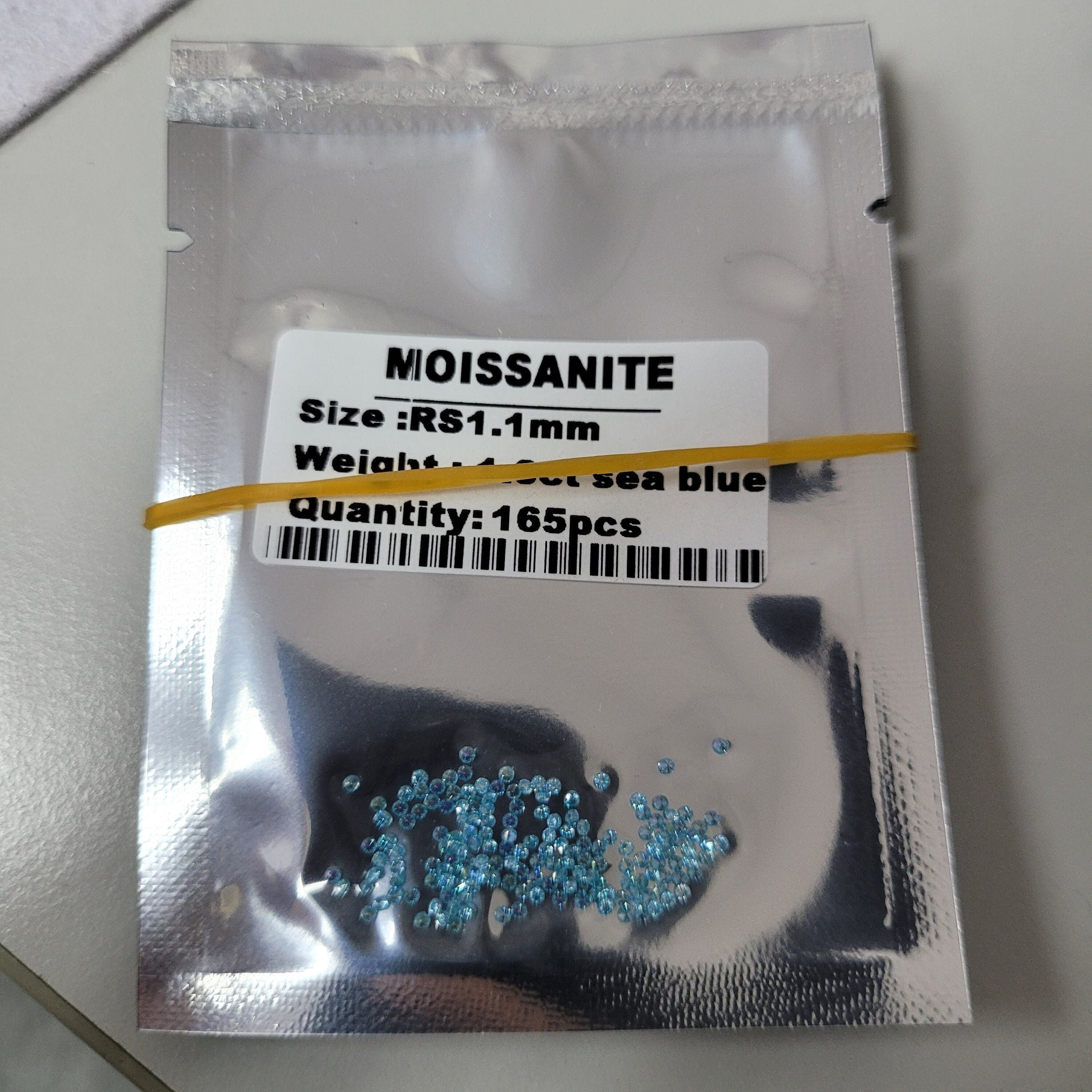 moissanite sea blue 0.8-2mm round brilliant cut colored moissanite