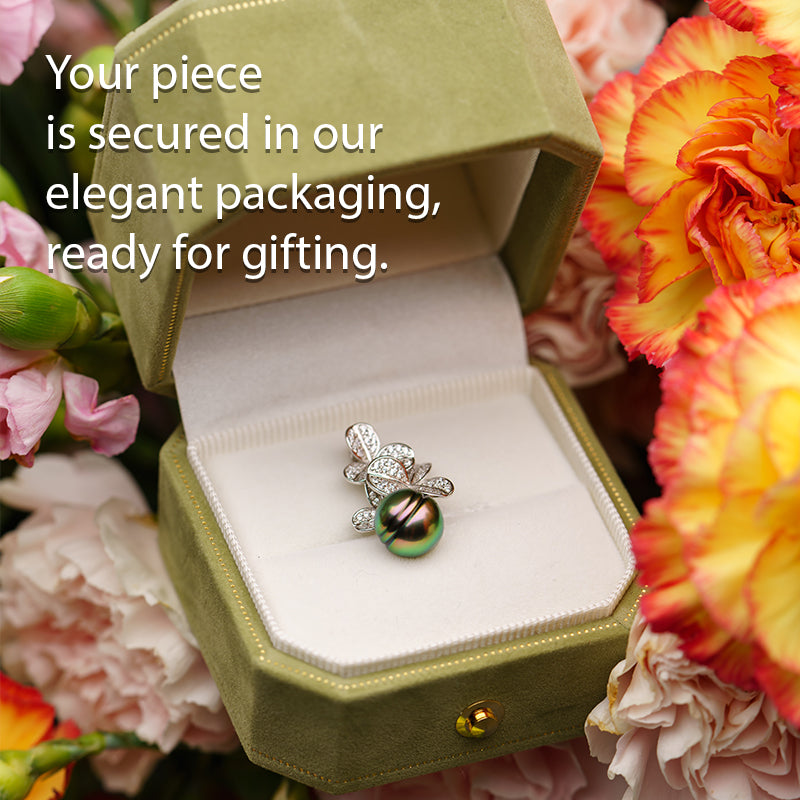 Solitaire Moissanite Ring Tiffany Claw