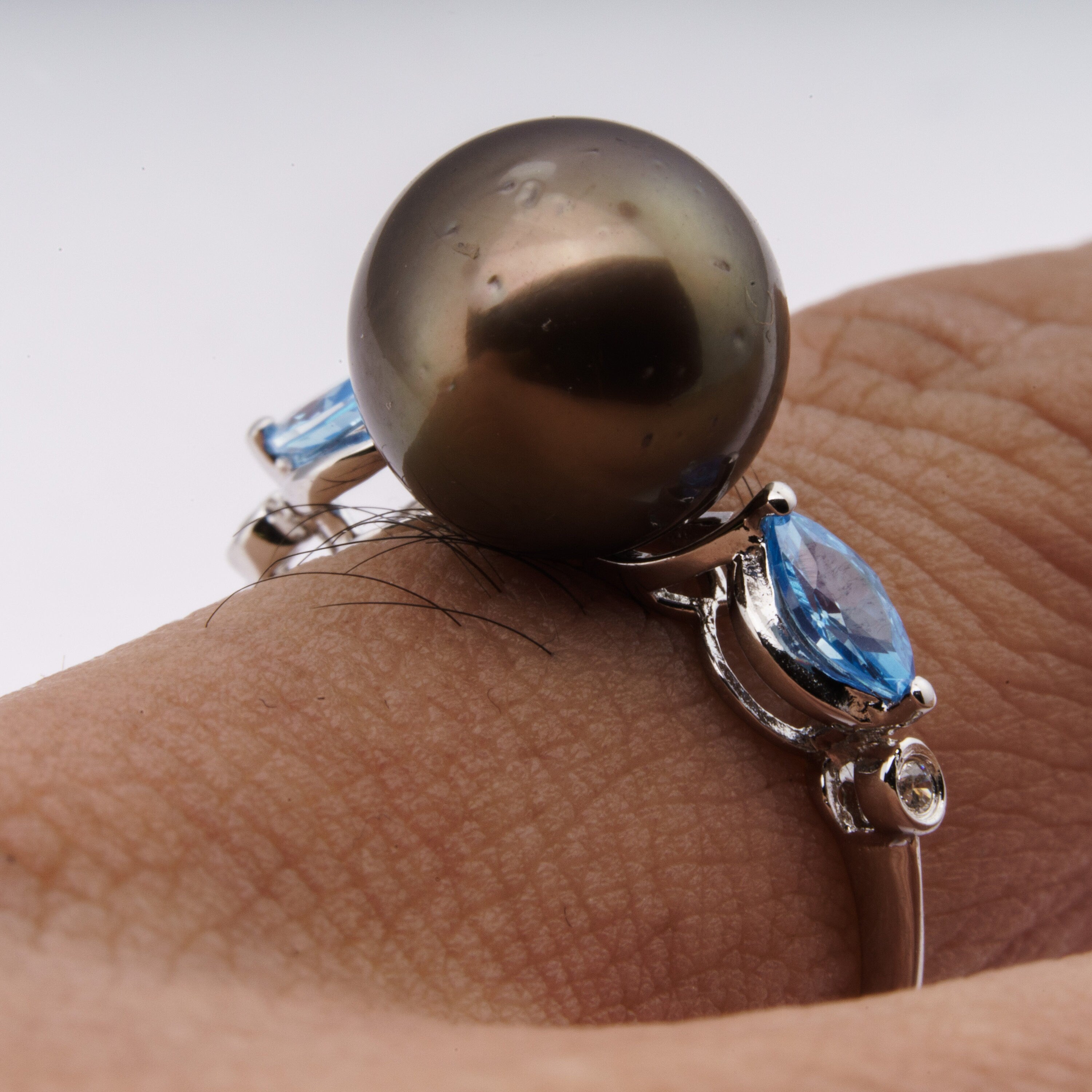 11mm tahitian pearl ring, size 7.5 us, 925 sterling silver with cubic zirconia