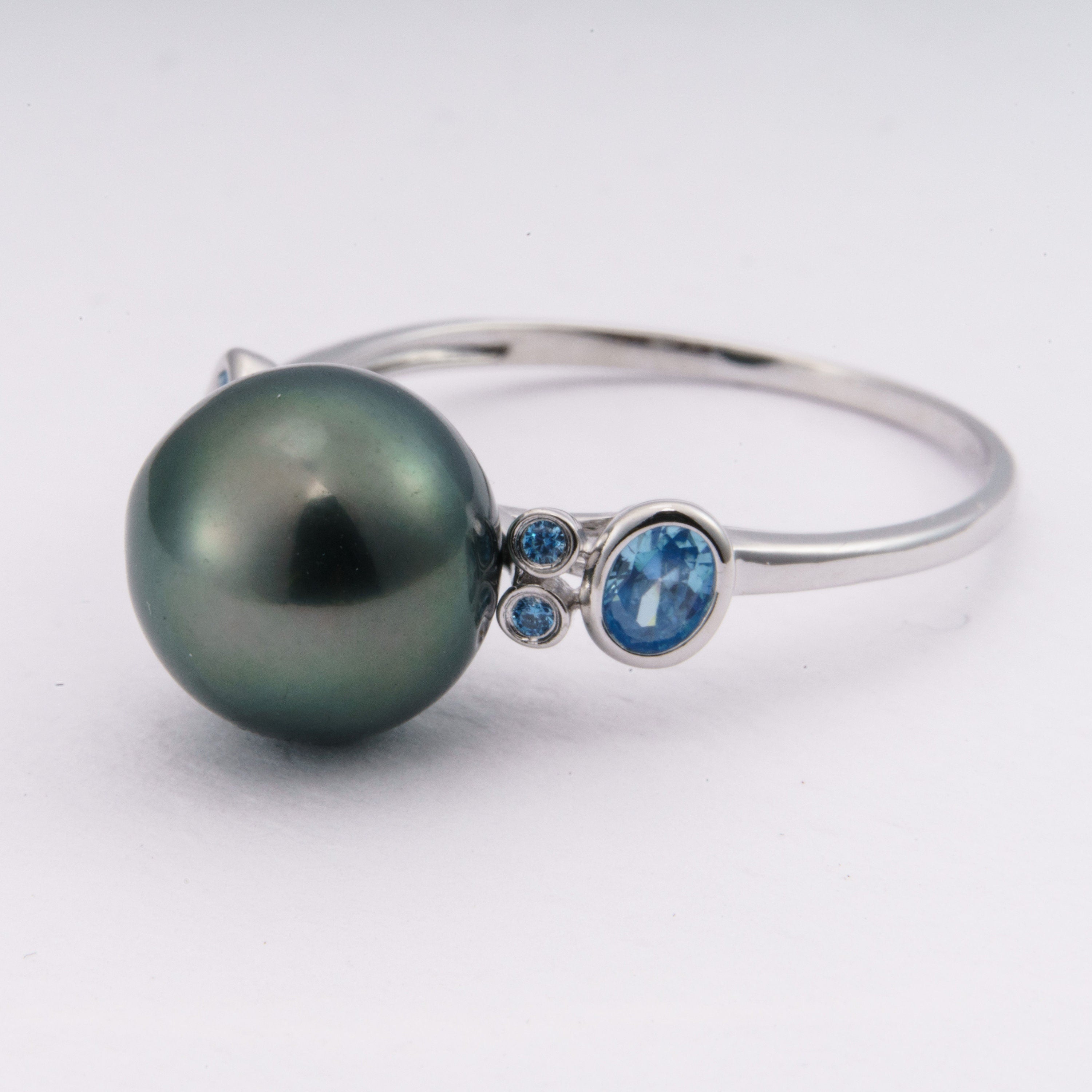 11mm tahitian pearl ring, size 9.5 us, 925 sterling silver with cubic zirconia
