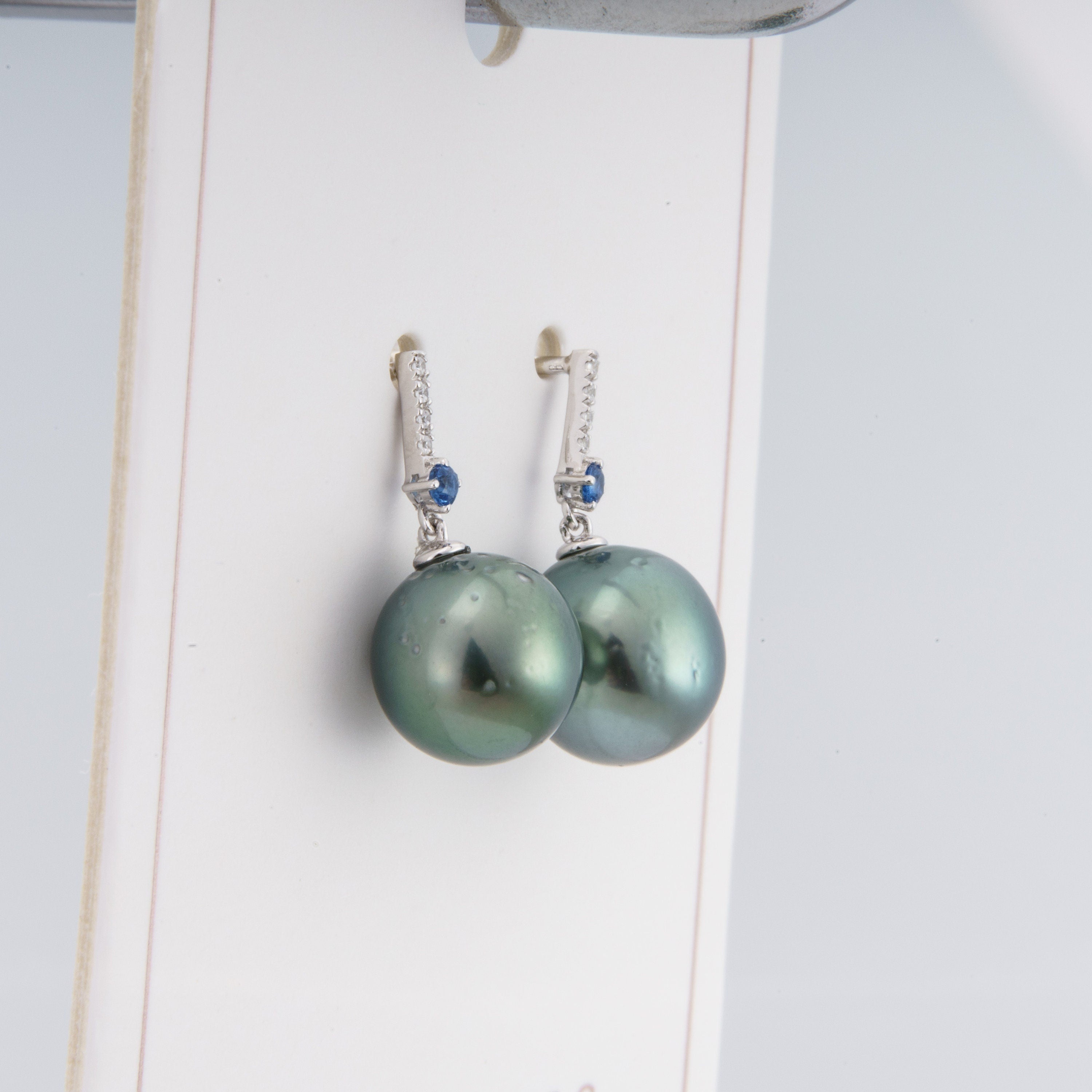 Tahitian pearl earrings 9mm, 925 sterling silver with rhodium finish and cubic zirconia