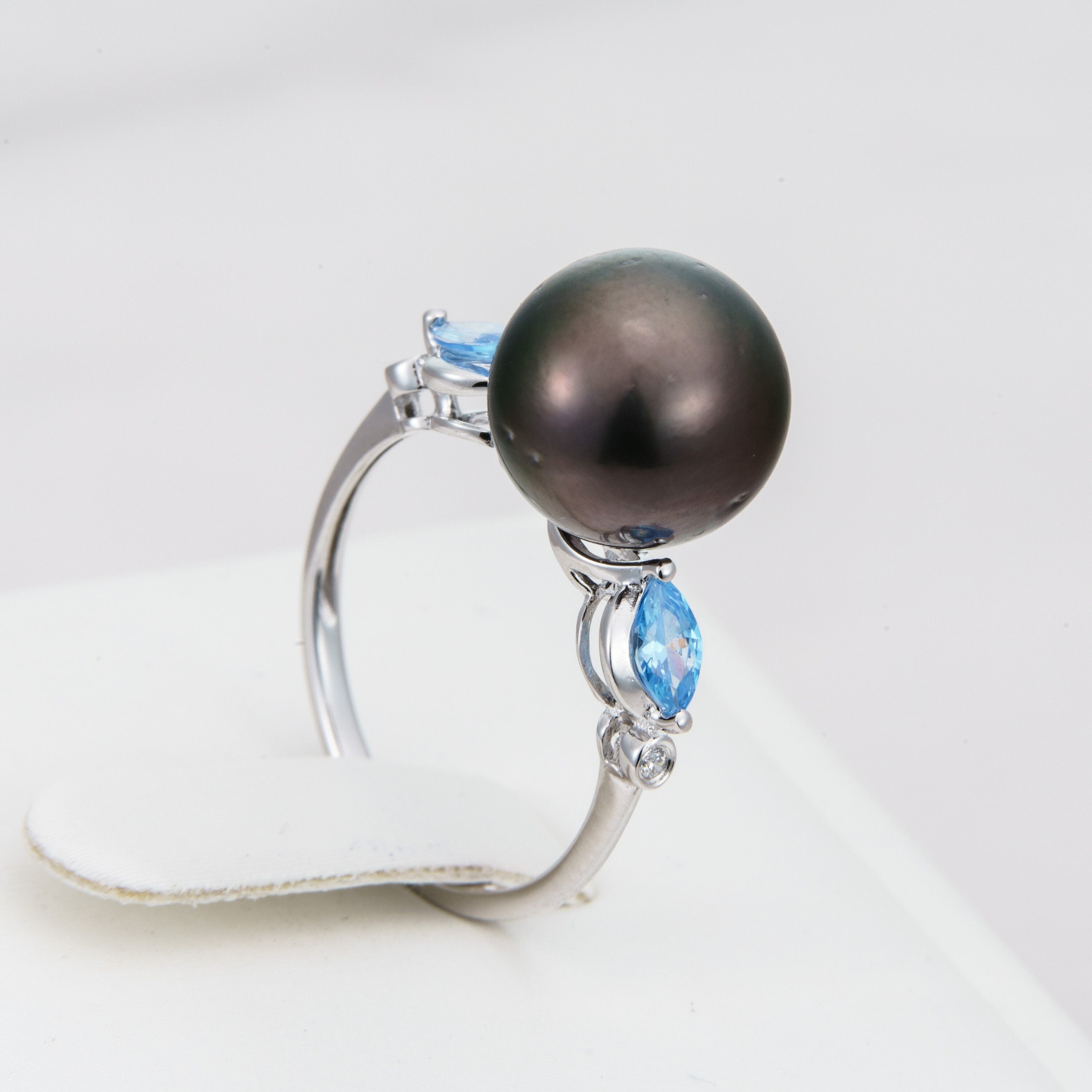 10mm tahitian pearl ring, size 5.5 us, 925 sterling silver with cubic zirconia