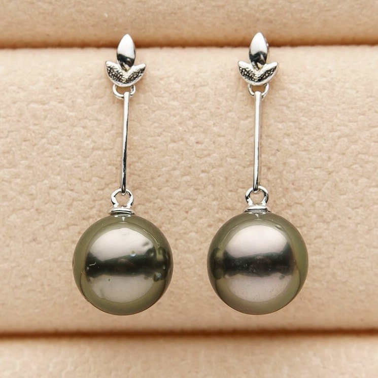 Tahitian pearl earrings 9mm, 925 sterling silver with rhodium finish and cubic zirconia