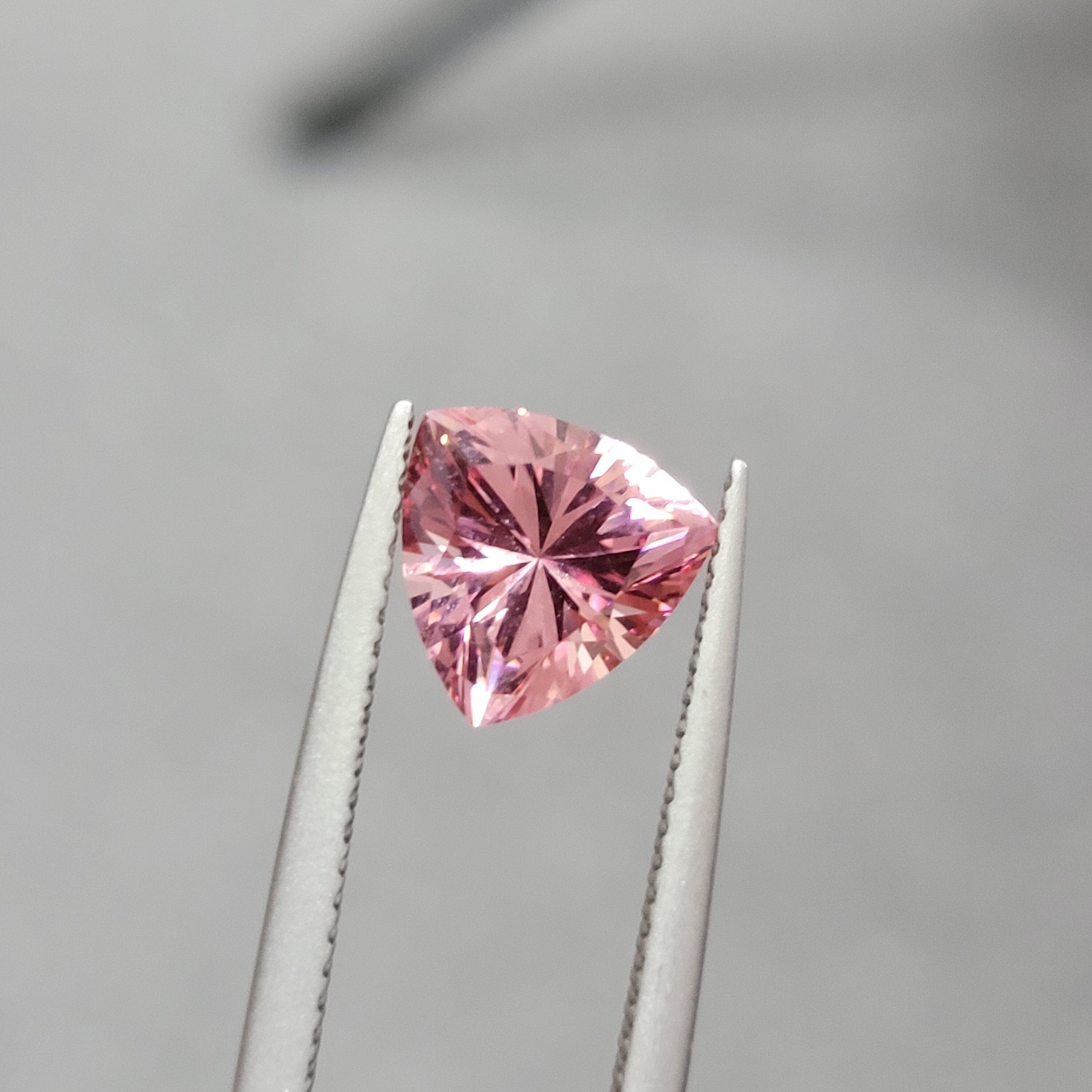 8mm 2.230ct loose padparadscha pink sapphire lab grown trillion cut loop clean gemstone