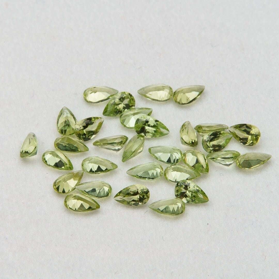 Peridot faceted pear cut 5.91 carat 30pcs 3x5mm loose gemstone simulant