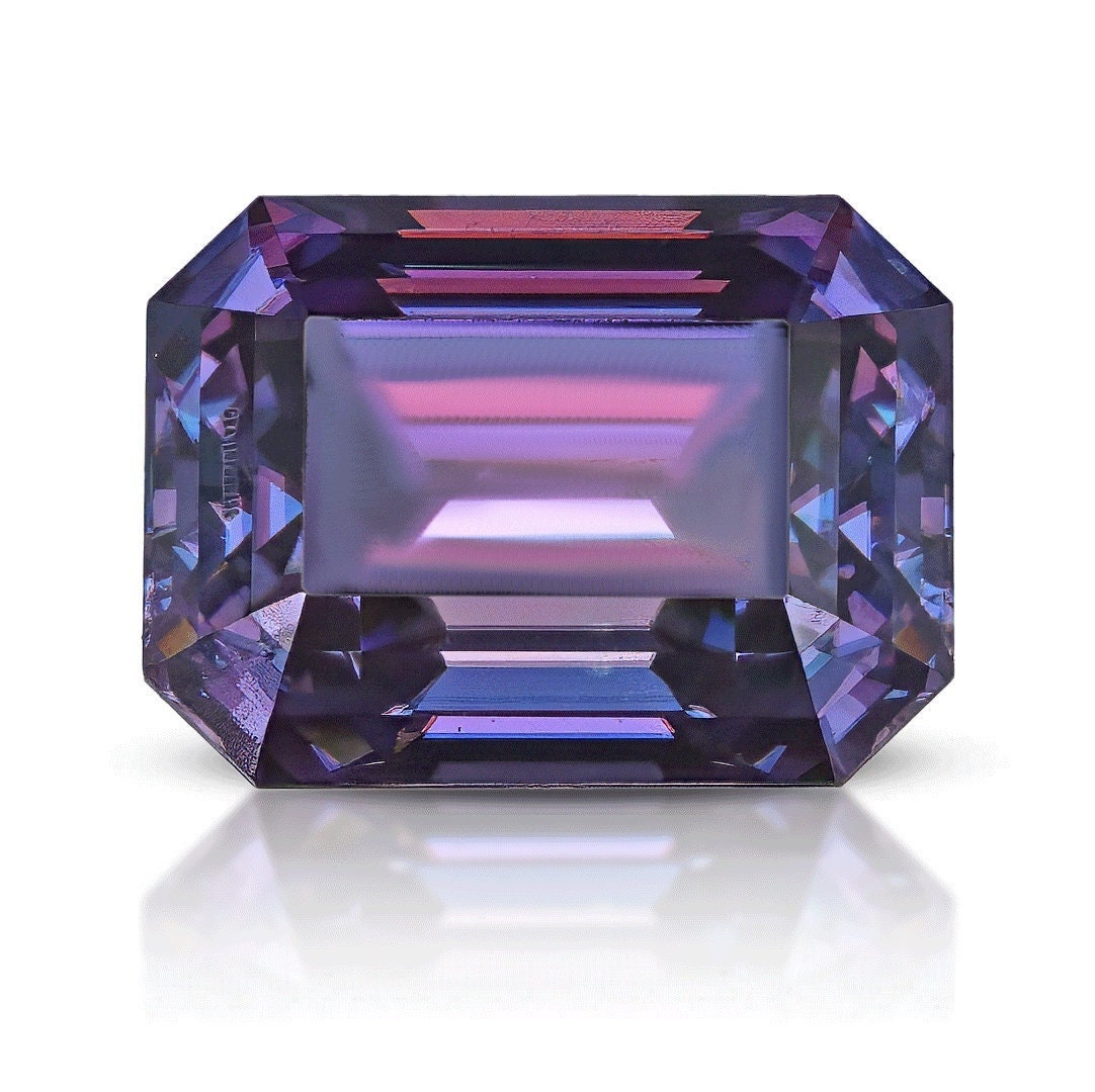 Moissanite emerald cut 2 carat - 6x8mm imperial purple colors, vvs1 clarity, excellent cut - handcrafted brilliance